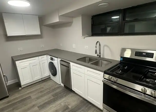 Property at 1434 W Flournoy St, Chicago, IL, 60607, 1 bed, 1 bath, [object Object]