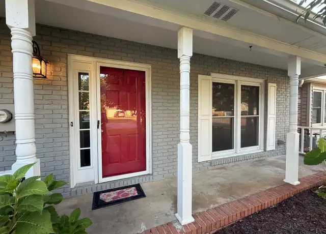 Property at 1820 E Brownstone Ct SW, Decatur, AL, 35603, 3 beds, 2.5 baths, [object Object]