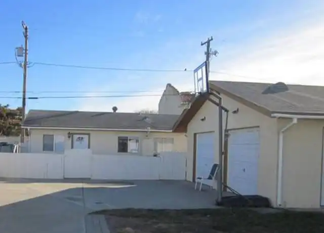 Property at 516 N I St Unit 516A, Lompoc, CA, 93436, 1 bed, 1 bath, [object Object]