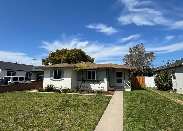 Property at 161 N H St, Oxnard, CA, 93030, 2 beds, 2 baths, [object Object]