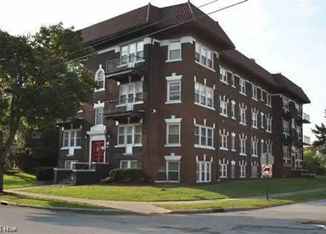 Property at 14140 Superior Rd Unit 3, East Cleveland, OH, 44118, 2 beds, 1 bath, [object Object]