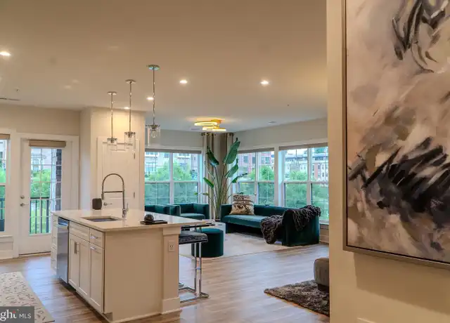 Property at 102 St Ives Pl #40202, Oxon Hill, MD, 20745, 2 beds, 2 baths, [object Object]
