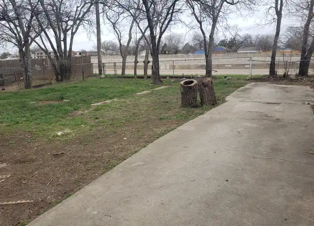 Property at 5108 Locke Ave, Fort Worth, TX, 76107, 2 beds, 1 bath, [object Object]