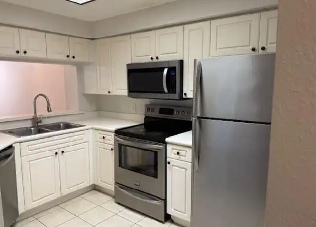 Property at 2727 Anzio Ct, Palm Beach Gardens, FL, 33410, 3 beds, 2 baths, [object Object]