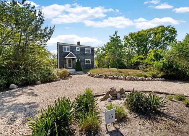 Property at 15 Pine Way, Amagansett, NY, 11930, 4 beds, 2 baths, [object Object]