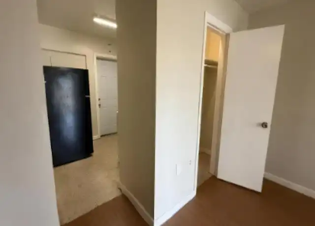Property at 1515 9th Ave W, Bradenton, FL, 34205, 0 beds, 1 bath, [object Object]