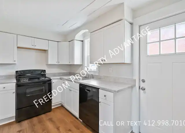 Property at 10 Iron St Unit 1A, Canonsburg, PA, 15317, 2 beds, 1 bath, [object Object]