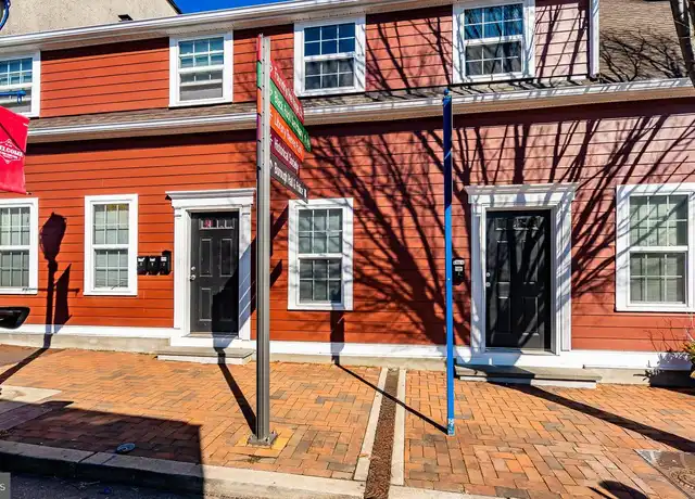 Property at 191 Bridge St Unit 3, Phoenixville, PA, 19460, 1 bed, 1 bath, [object Object]