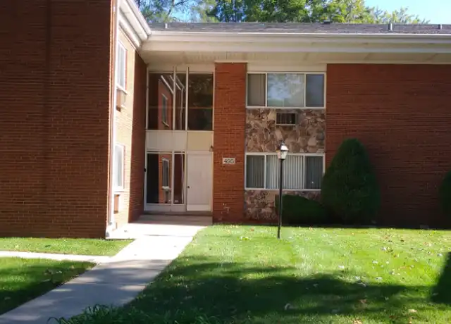 Property at 490 Saint Moritz Dr Unit 1D, Glen Ellyn, IL, 60137, 2 beds, 1 bath, [object Object]