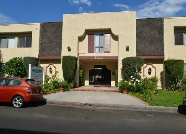 Property at 5242 Radford Ave Unit 105, Valley Village, CA, 91607, 1 bed, 1 bath, [object Object]