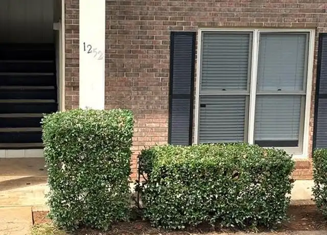 Property at 1252 Britain Dr NW Unit 1252, Lawrenceville, GA, 30044, 2 beds, 2 baths, [object Object]