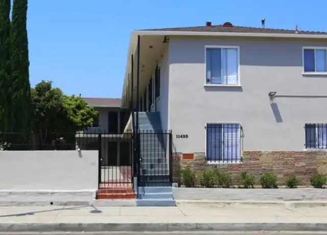 Property at 11425 S Figueroa St Unit 4, Los Angeles, CA, 90061, 0 beds, 1 bath, [object Object]