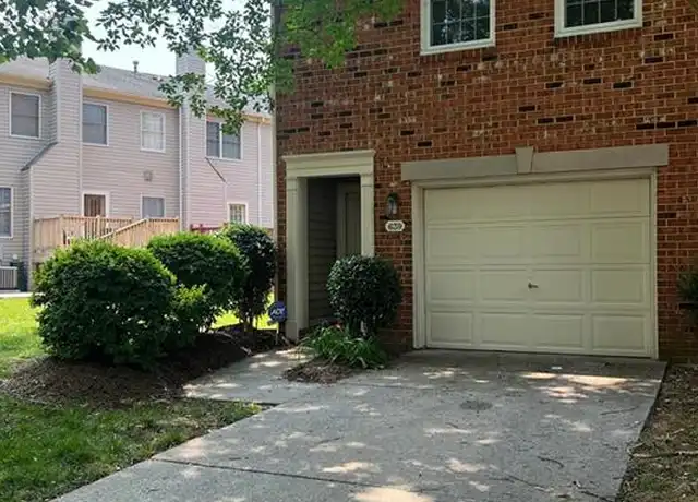 Property at 639 Todd Trl, Newport News, VA, 23602, 2 beds, 2.5 baths, [object Object]