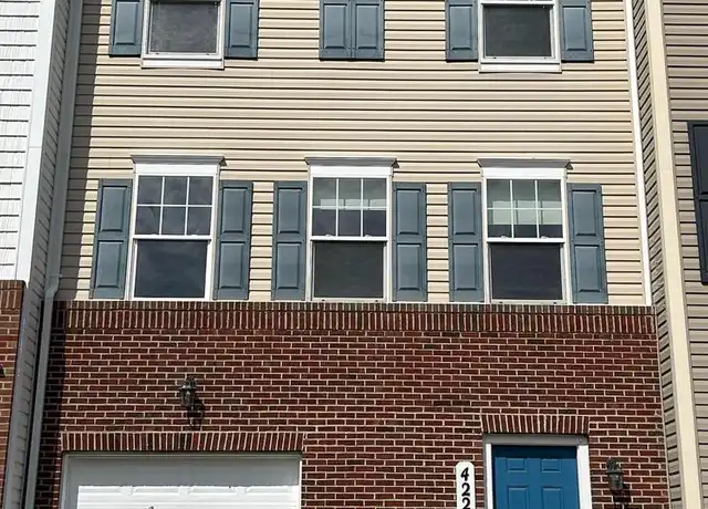 Property at 42296 Shoover Sq, Chantilly, VA, 20152, 3 beds, 2.5 baths, [object Object]
