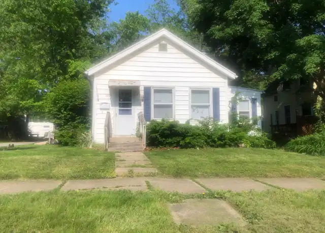 Property at 1008 N Evans St #1, Bloomington, IL, 61701, 2 beds, 1 bath, [object Object]