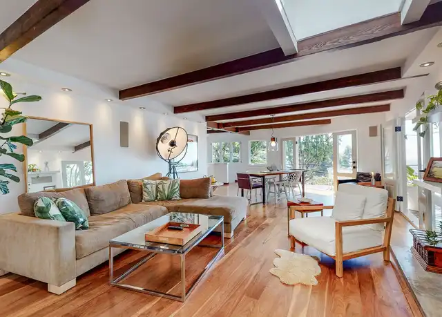 Property at 8715 Sunset Plaza Pl, Los Angeles, CA, 90069, 2 beds, 2 baths, [object Object]