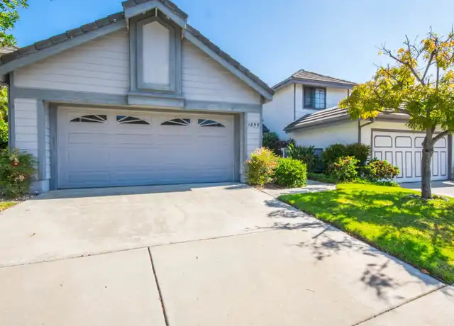 Property at 1855 Spyglass Cir, Vista, CA, 92081, 2 beds, 2 baths, [object Object]