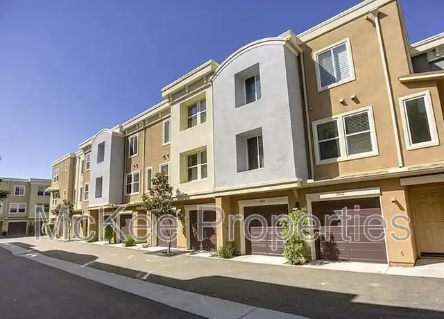 Property at 3470 Spring Tide Ter, San Diego, CA, 92110, 2 beds, 2 baths, [object Object]
