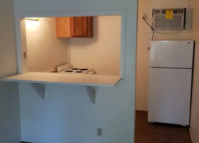 Property at 3510 S Market St Unit 05, Redding, CA, 96001, 1 bed, 1 bath, [object Object]