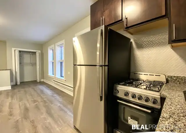 Property at 815-23 West Cornelia - 815 W Cornelia Ave, Chicago, IL, 60657, 1 bed, 1 bath, [object Object]