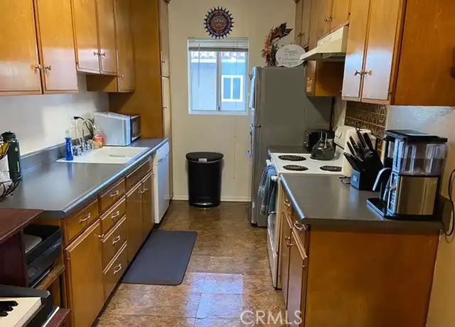 Property at 531 S La Veta Park Cir Unit 242, Orange, CA, 92868, 1 bed, 1 bath, [object Object]