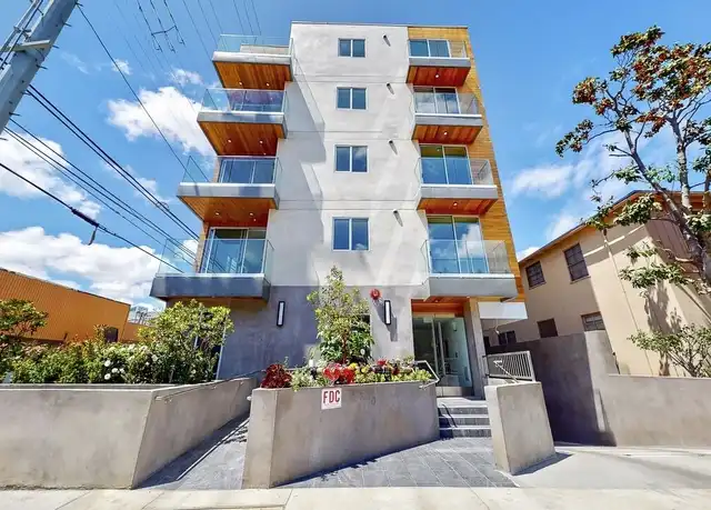 Property at 1143 Glenville Dr #302, Los Angeles, CA, 90035, 1 bed, 1 bath, [object Object]