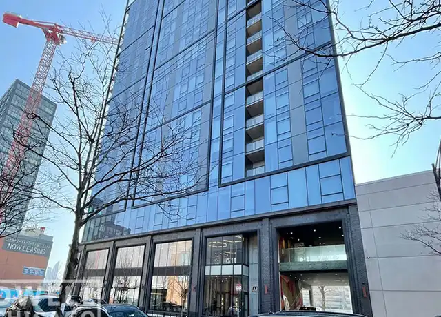 Property at 1125 W Van Buren St Unit 1405, Chicago, IL, 60607, 1 bed, 1 bath, [object Object]