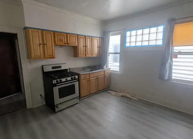 Property at 121 University Pl Unit 1, Irvington, NJ, 07111, 1 bed, 1 bath, [object Object]