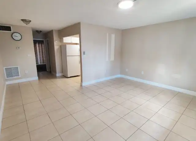 Property at 505 NW 177th St #106, Miami, FL, 33169, 1 bed, 1 bath, [object Object]