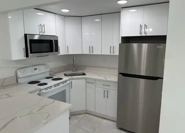Property at 4715 NW 7th St Unit 108-2, Miami, FL, 33126, 1 bed, 1 bath, [object Object]