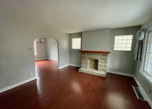 Property at 240 Ridgewood Ave, Pittsburgh, PA, 15229, 3 beds, 1 bath, [object Object]