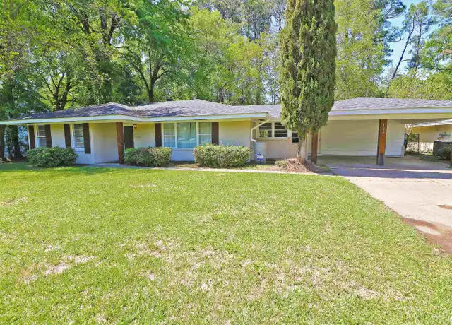 Property at 1605 Bois Darc Pl, Monroe, LA, 71201, 3 beds, 2 baths, [object Object]
