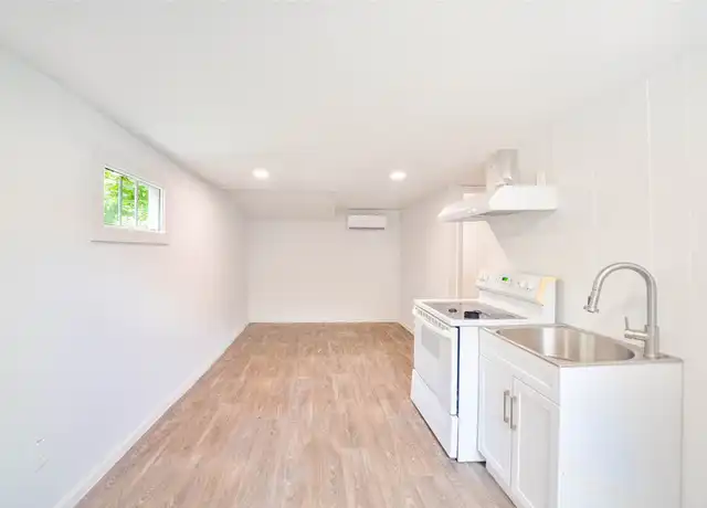 Property at 5101 Crane St Unit 5, Houston, TX, 77026, 0 beds, 1 bath, [object Object]