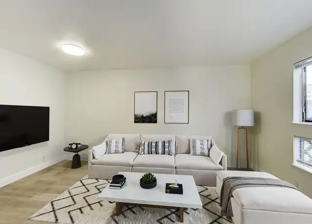 Property at 1404 37th Ave Unit 1404-I, Oakland, CA, 94601, 2 beds, 1 bath, [object Object]