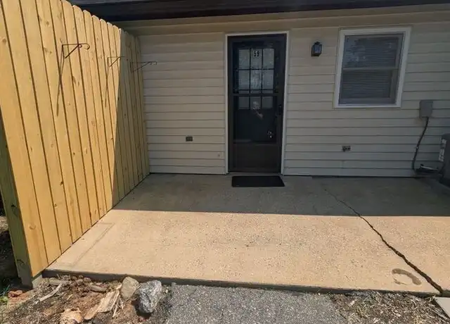 Property at 59 22nd Ave NE Unit 59, Hickory, NC, 28601, 2 beds, 1 bath, [object Object]