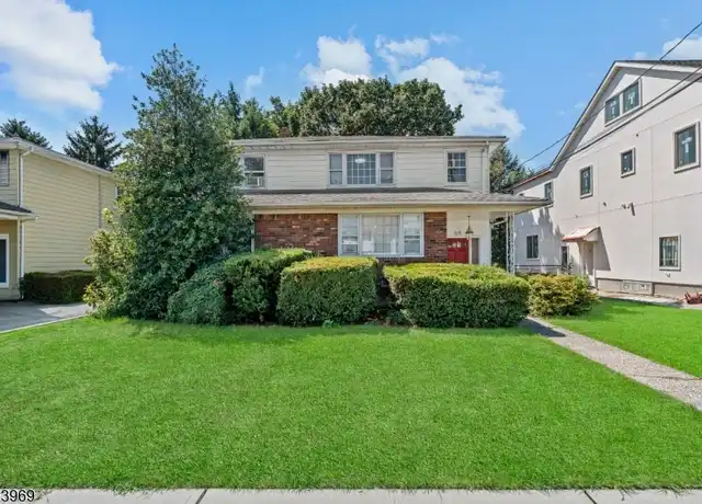Property at 64 Parson Rd Unit 2, Clifton, NJ, 07012, 2 beds, 1 bath, [object Object]