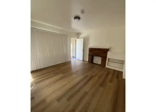 Property at 442 E 9th St, Pittsburg, CA, 94565, 2 beds, 1 bath, [object Object]