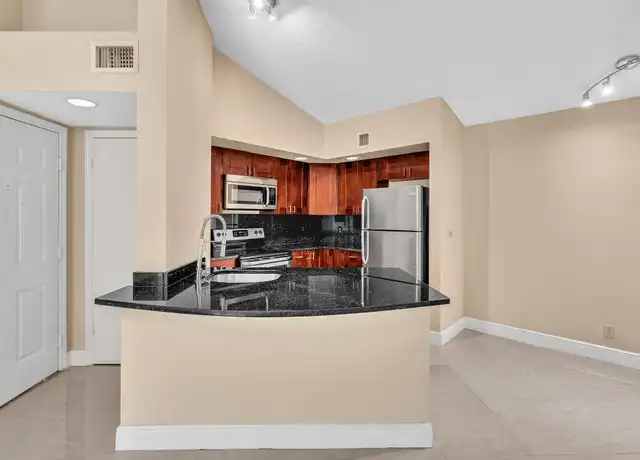Property at 3370 Pinewalk Dr N #1222, Margate, FL, 33063, 2 beds, 2 baths, [object Object]