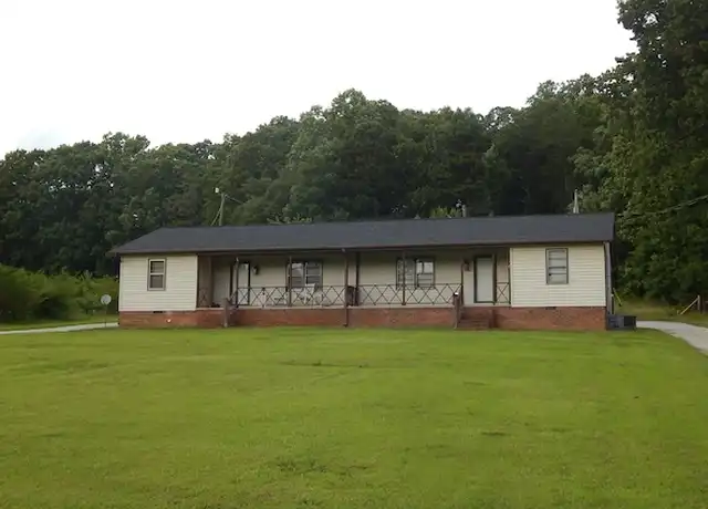 Property at 1611 Brushy Creek Rd, Easley, SC, 29642, 2 beds, 1 bath, [object Object]