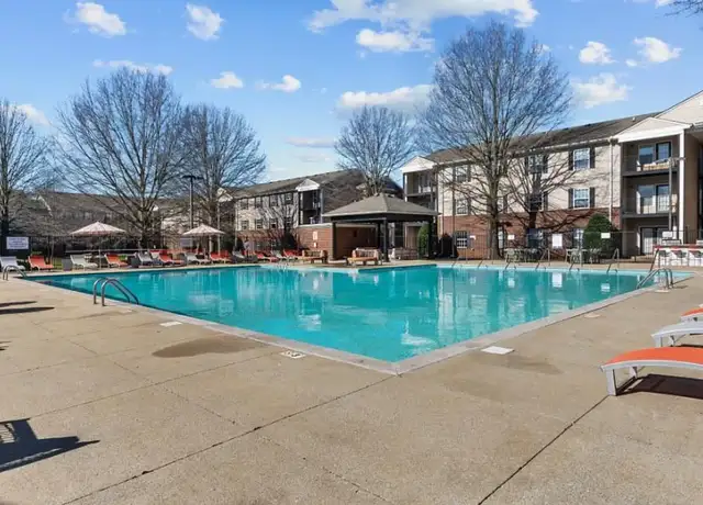 Photo of 285 N Rutherford Blvd, Murfreesboro, TN 37130