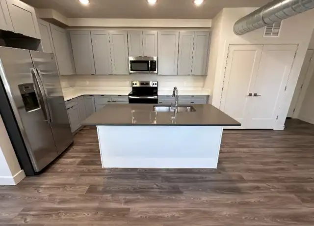 Property at 606 W North Temple St Unit 211, Salt Lake City, UT, 84116, 1 bed, 1 bath, [object Object]