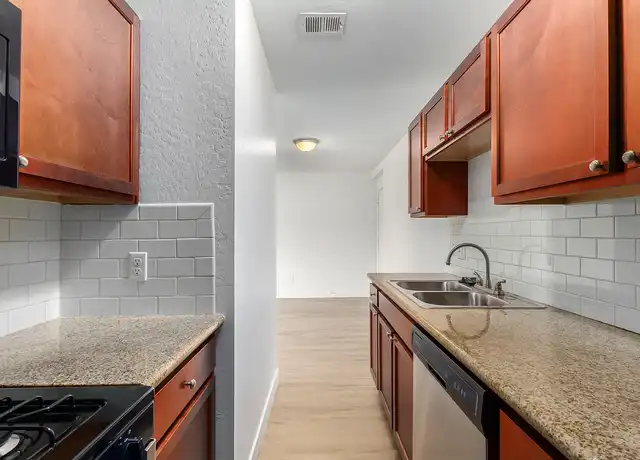 Property at MV on 3rd - 302 E Monte Vista Rd, Phoenix, AZ, 85004, 0-1 beds, 1 bath, [object Object]