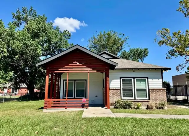 Property at 4741 Providence St, Houston, TX, 77020, 3 beds, 2 baths, [object Object]