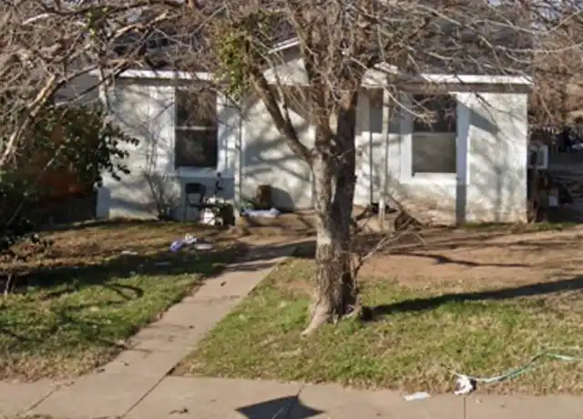 Property at 1442 Portland Ave, Abilene, TX, 79605, 4 beds, 2 baths, [object Object]