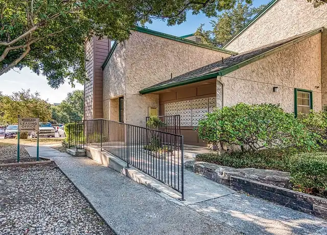 Property at Woodland Apts San Antonio - 10010 Broadway, San Antonio, TX, 78217, 1 bed, 1 bath, [object Object]