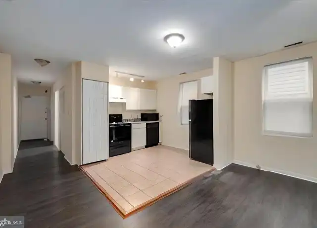 Property at 339 Bainbridge St Unit 2R, Philadelphia, PA, 19147, 1 bed, 1 bath, [object Object]