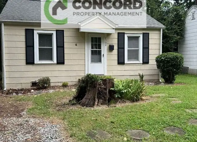 Property at 1504 Oak St, Greensboro, NC, 27403, 2 beds, 1 bath, [object Object]