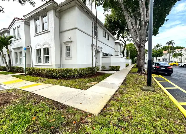 Property at 15503 SW 40th St, Miramar, FL, 33027, 4 beds, 3 baths, [object Object]