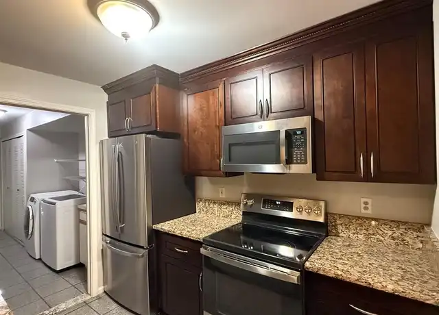 Property at 44837 Marigold Dr, Sterling Heights, MI, 48314, 2 beds, 2 baths, [object Object]