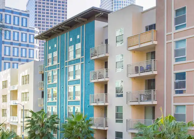 Property at Glo - 1050 Wilshire Blvd, Los Angeles, CA, 90017, 1 bed, 1 bath, [object Object]